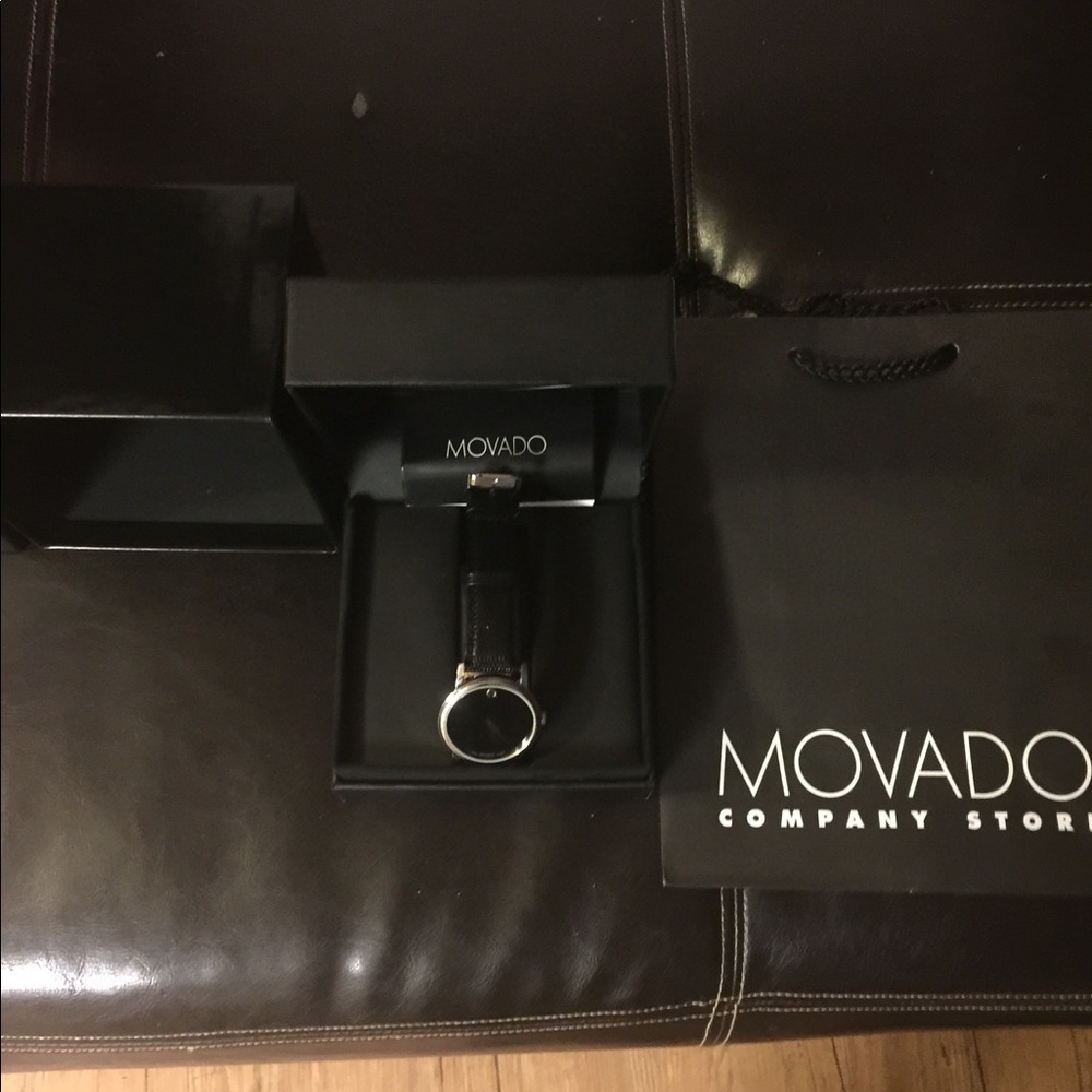 Brand New Movado Museum 100% Authentic in Box